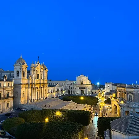 Niche * Noto