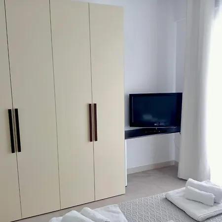 Niche Apartment *